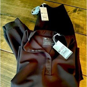 Figs Brand New with Tags Black Set